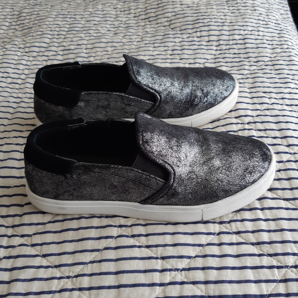 Steve Madden Slip-On Sneaker